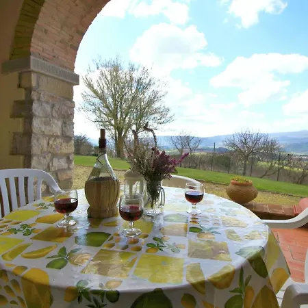 Beautiful Farmhouse With Swimming Pool * Poppi